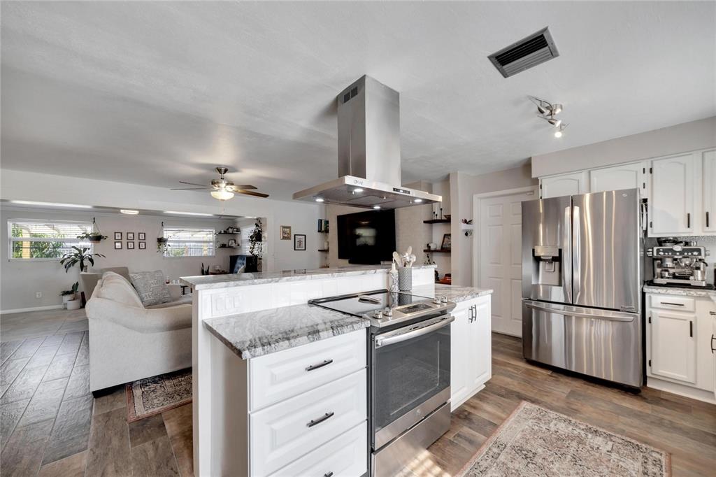 2138 Timber Lane Clearwater, FL 33763 - Photo 51 of 58