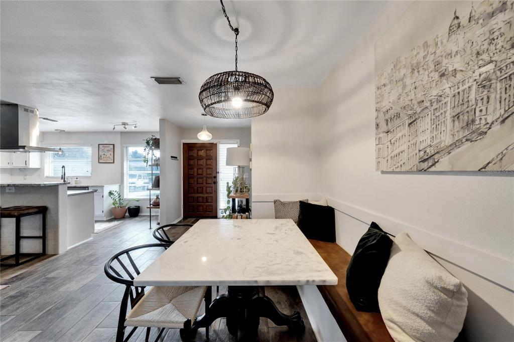 2138 Timber Lane Clearwater, FL 33763 - Photo 6 of 58