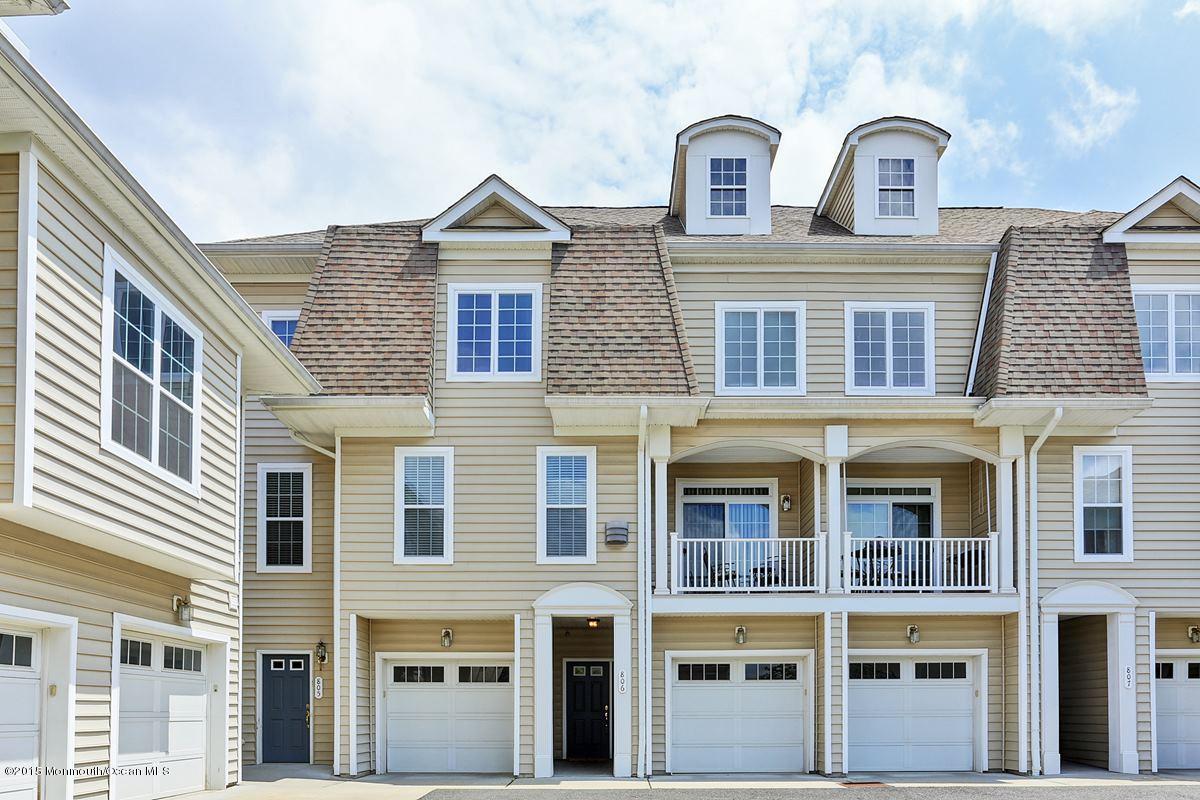 806 Abby Road Middletown, NJ 07748 - Photo 22 of 24 exteriorfront_1200