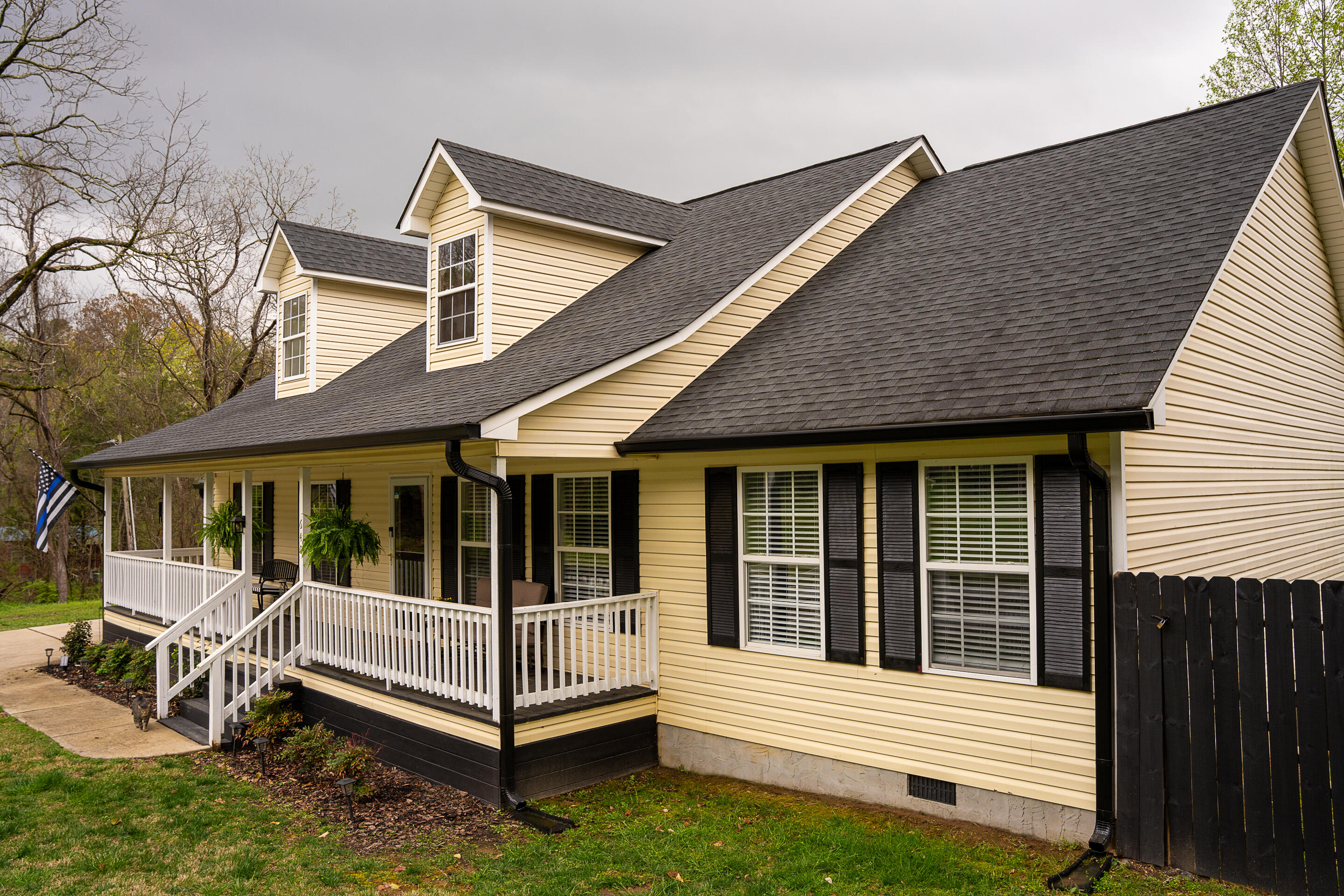 640 Incline Road Whitwell, TN 37397 - Photo 2 of 21 DSC05484
