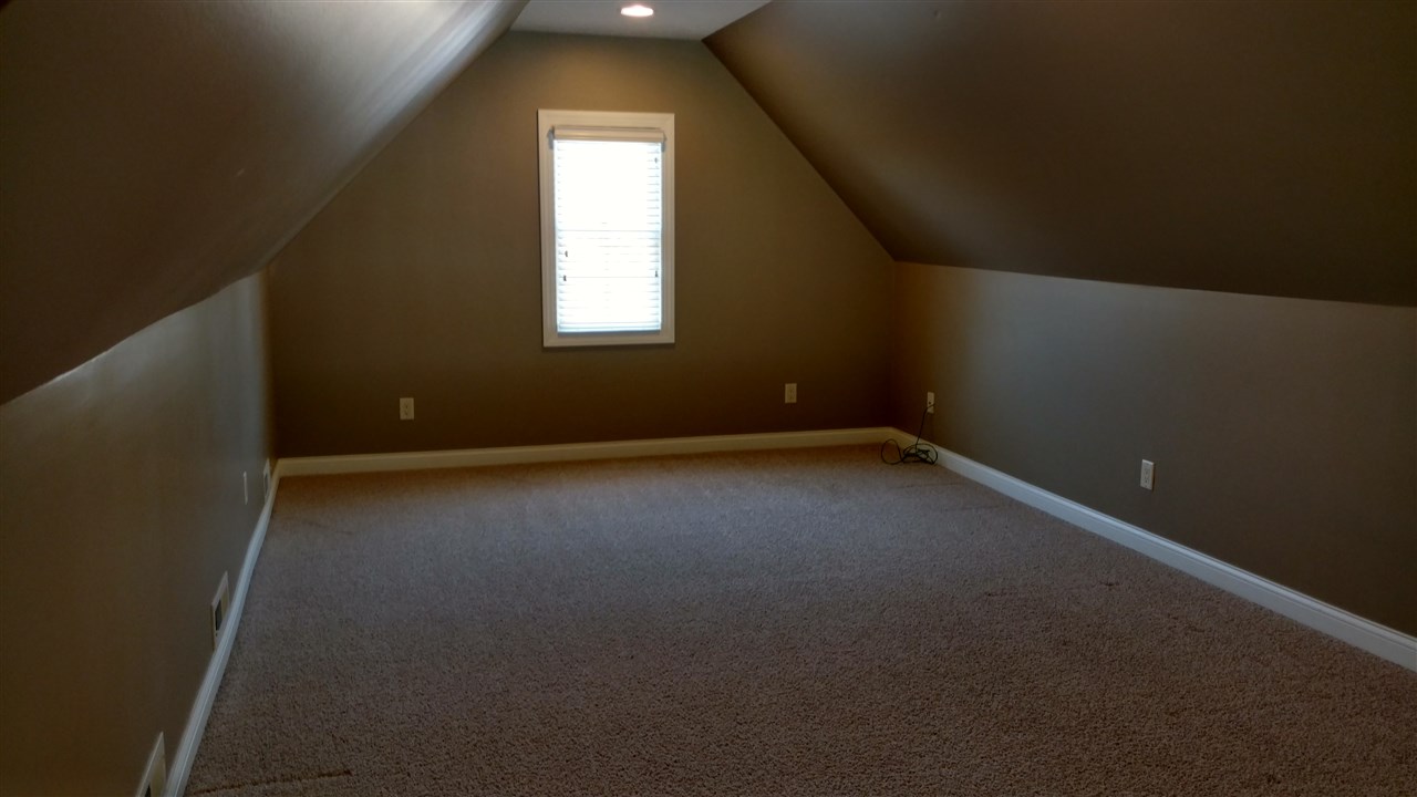 684 Red Deer Trail Belvidere, IL 61008 - Photo 13 of 16 Gallery Image 13