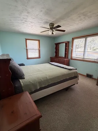 $319,900 | 129 Fernbank Road, Springfield, MA 01129