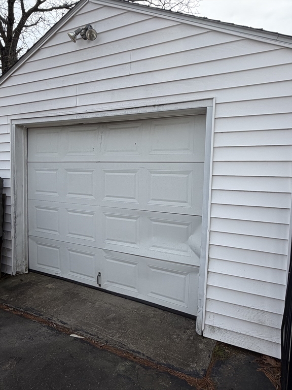 129 Fernbank Road Springfield, MA 01129 - Photo 22 of 24 a front view of a house