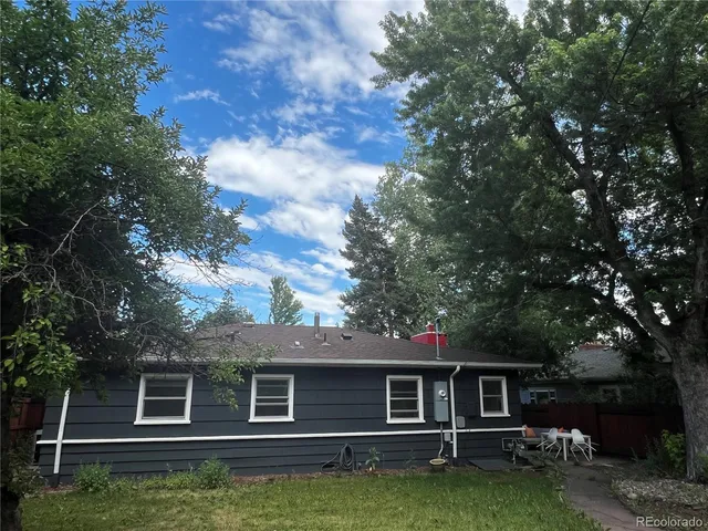 a view of outdoor space with garden and entertaining space
