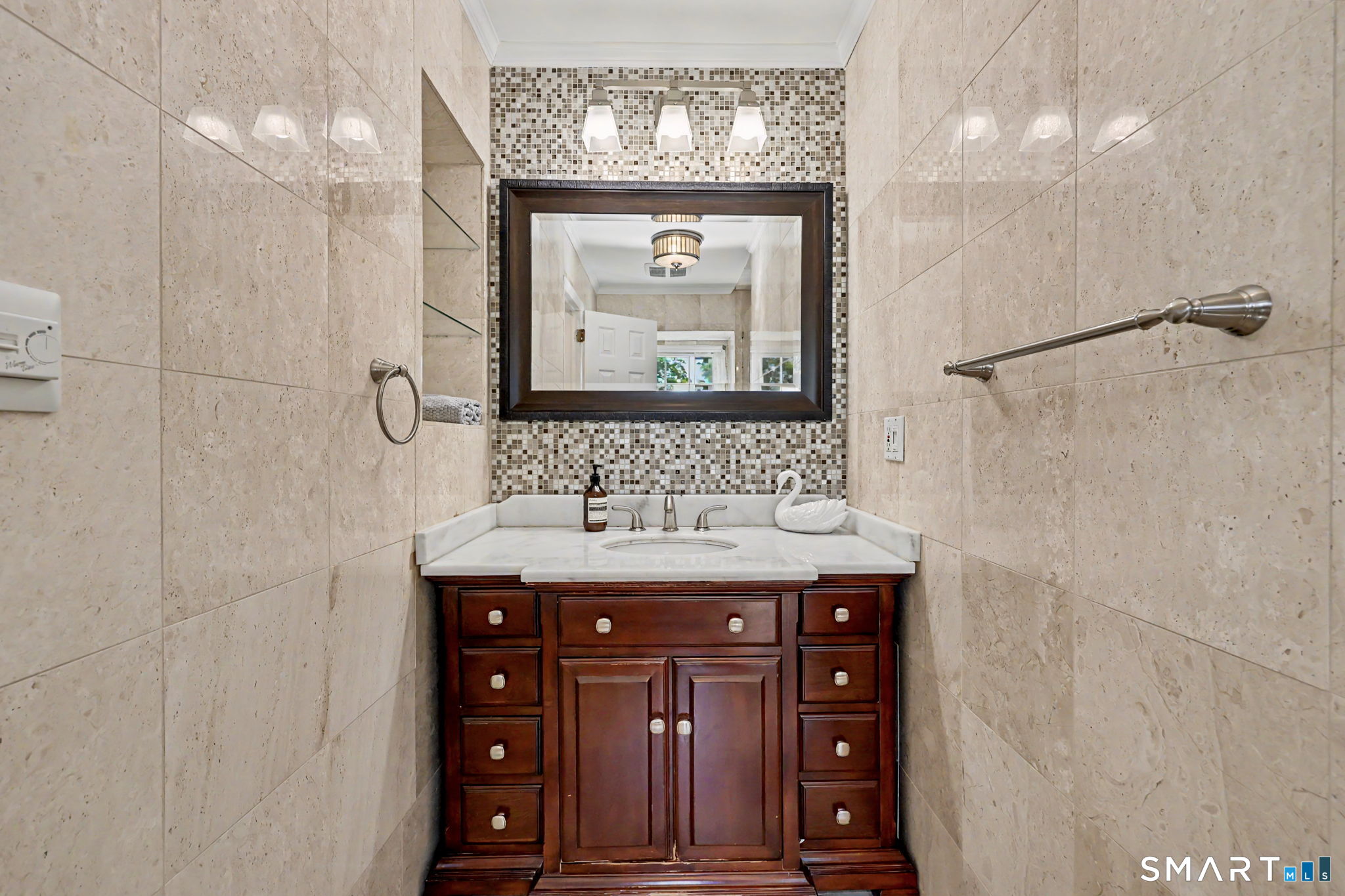 1100 Stillwater Road Stamford, CT 06902 - Photo 23 of 40 En-suite Primary Bath