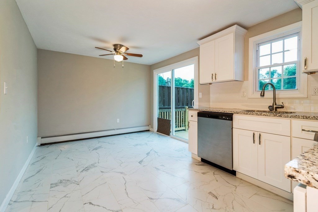 6 Lydon Lane, Unit E2 Halifax, MA 02338 - Photo 7 of 15