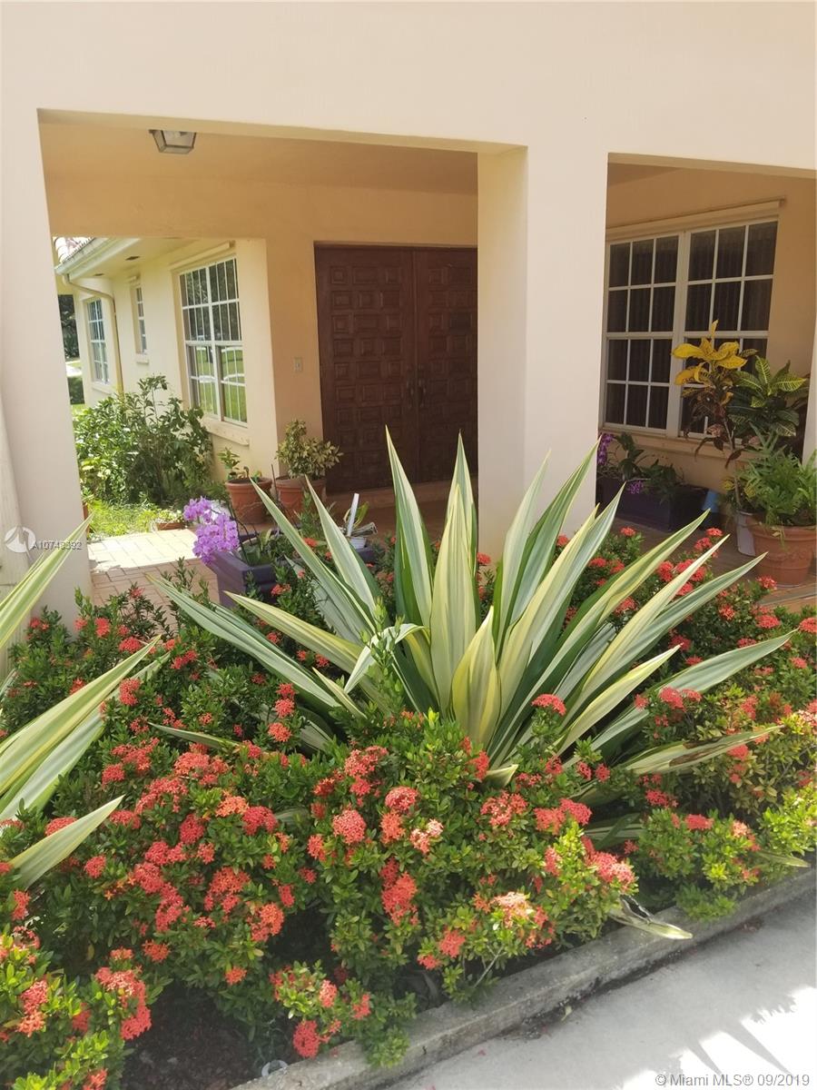 5131 Southwest 186th Avenue Southwest Ranches, FL 33332 - Photo 3 of 36 Gallery Image 3