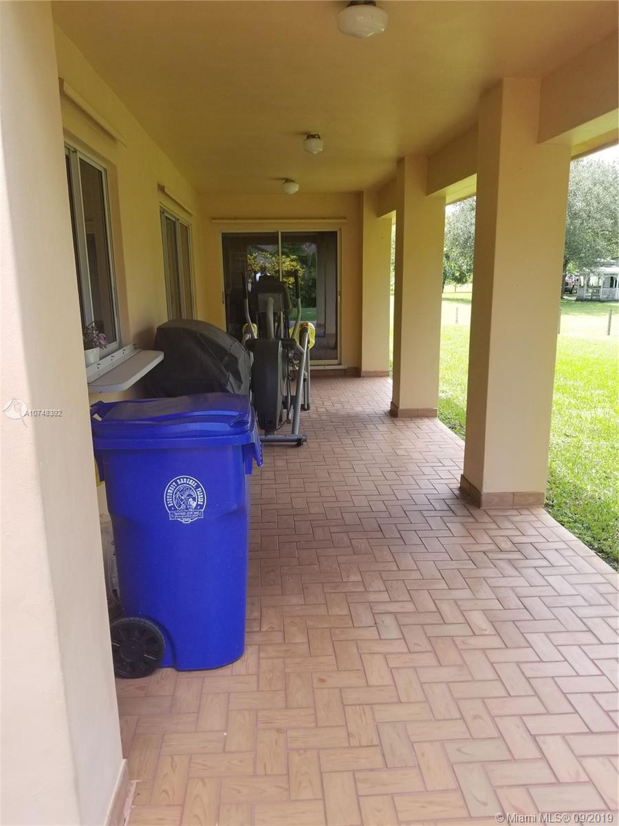 5131 Southwest 186th Avenue Southwest Ranches, FL 33332 - Photo 25 of 36 Gallery Image 25