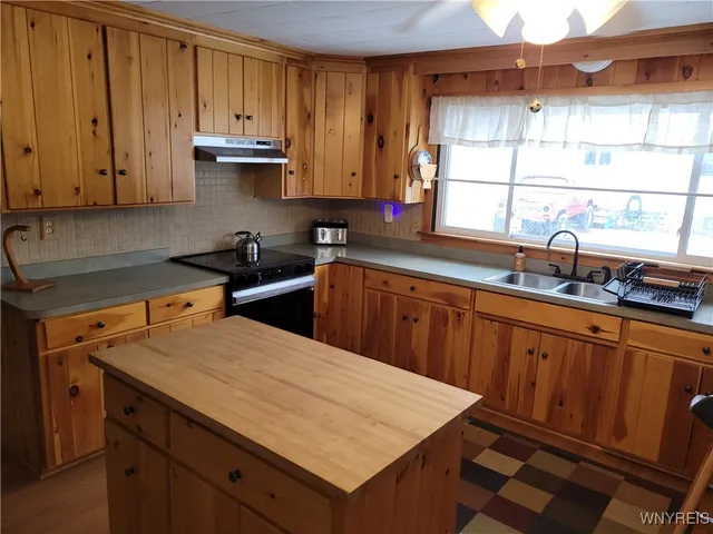 $285,000 | 1876 Pallister Avenue, Somerset, NY 14012