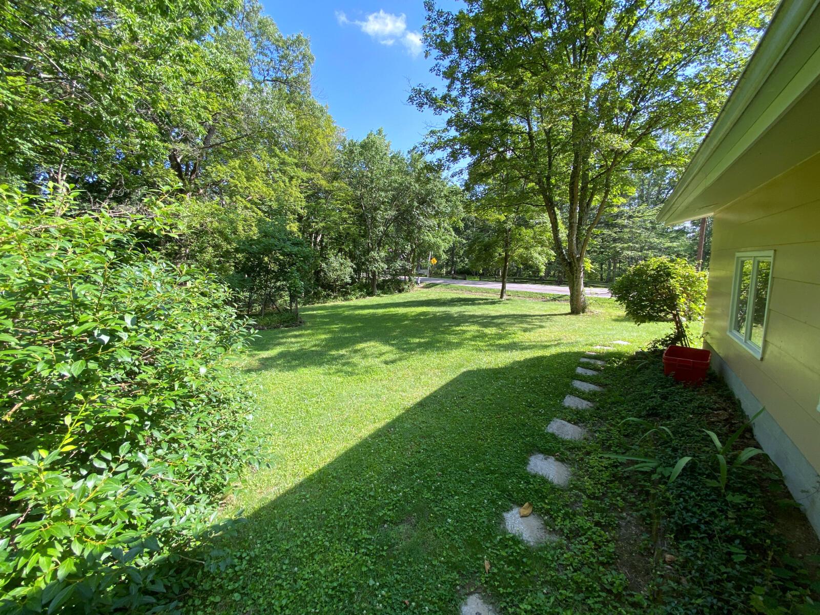 76 Mulligan Road Athens, OH 45701 - Photo 33 of 35 side yard
