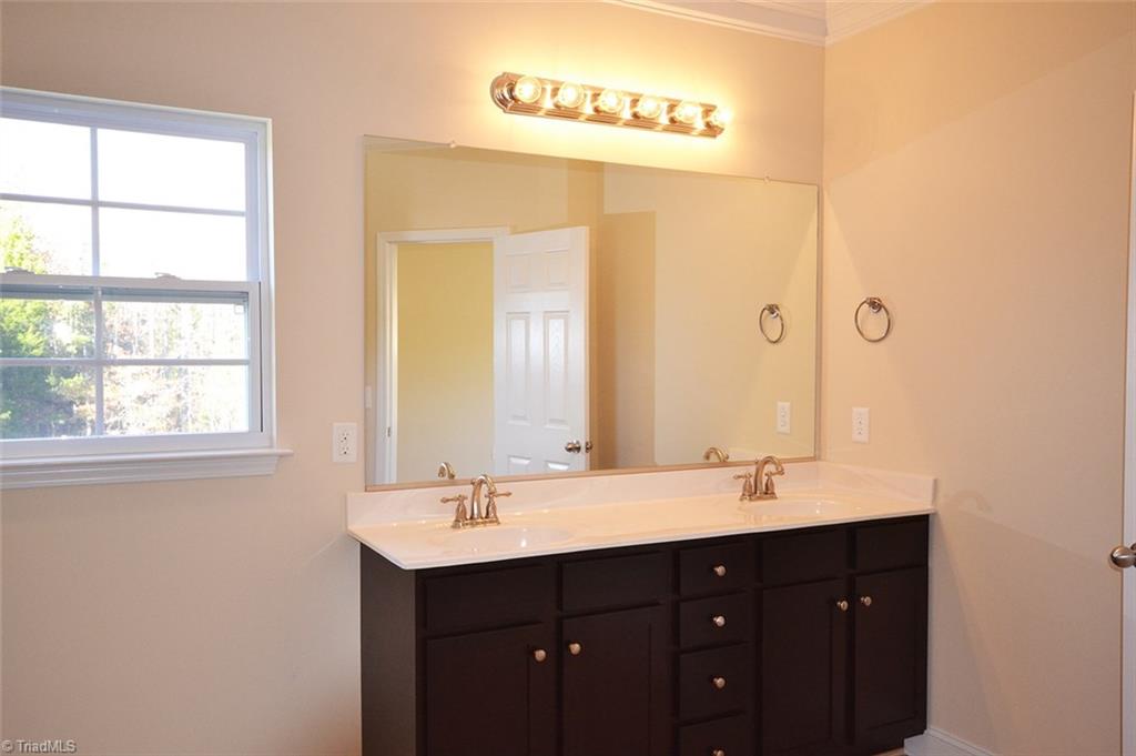 5420 Holbein Gate Road Walkertown, NC 27051 - Photo 22 of 23 Gallery Image 22
