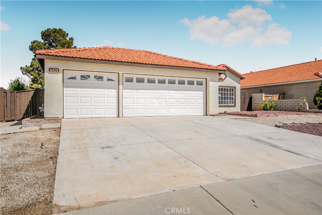 a view of a house with a outdoor space