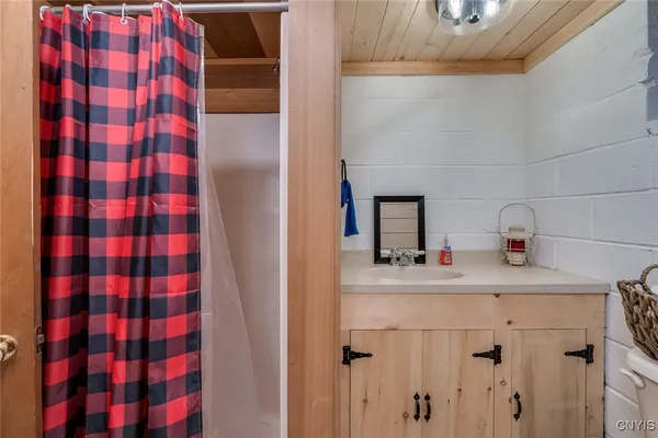 $299,000 | 80 Krigbaum Drive, Williamstown, NY 13302