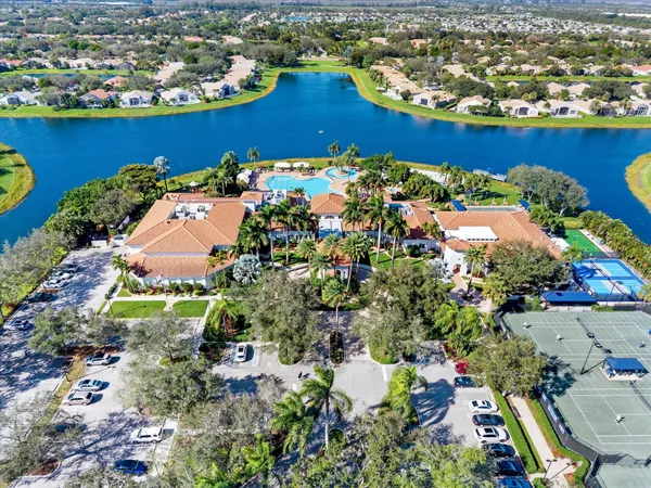 $430,000 | 13147 La Sabina Drive, Delray Beach, FL 33446