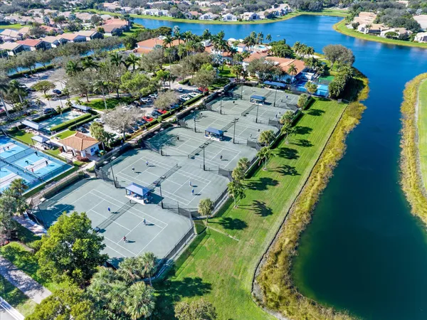 $430,000 | 13147 La Sabina Drive, Delray Beach, FL 33446