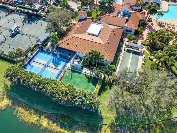 $430,000 | 13147 La Sabina Drive, Delray Beach, FL 33446