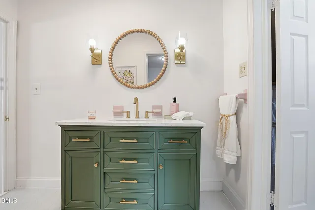 $235,000 | 305 North Elm Street, Louisburg, NC 27549