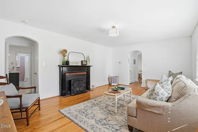 $235,000 | 305 North Elm Street, Louisburg, NC 27549