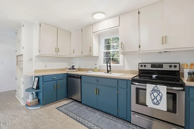 $235,000 | 305 North Elm Street, Louisburg, NC 27549