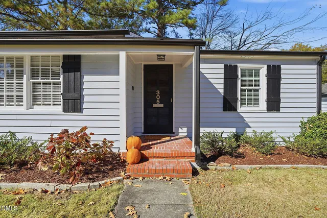 $235,000 | 305 North Elm Street, Louisburg, NC 27549