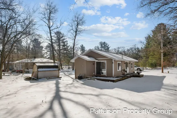 $155,000 | 164 East Washington Road, Twin Lake, MI 49457