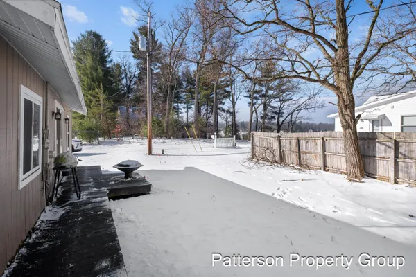 $155,000 | 164 East Washington Road, Twin Lake, MI 49457