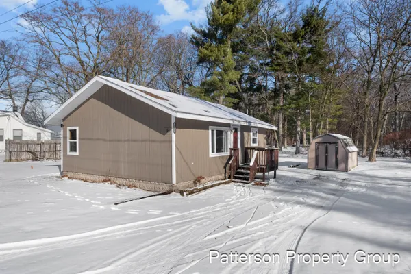 $155,000 | 164 East Washington Road, Twin Lake, MI 49457