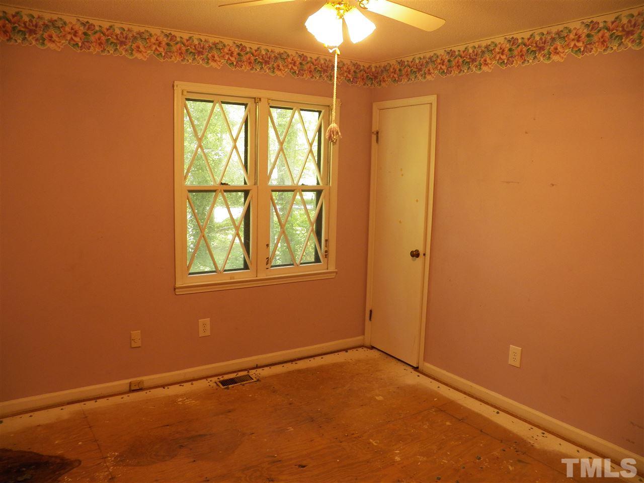 4204 Pike Road Raleigh, NC 27613 - Photo 12 of 18