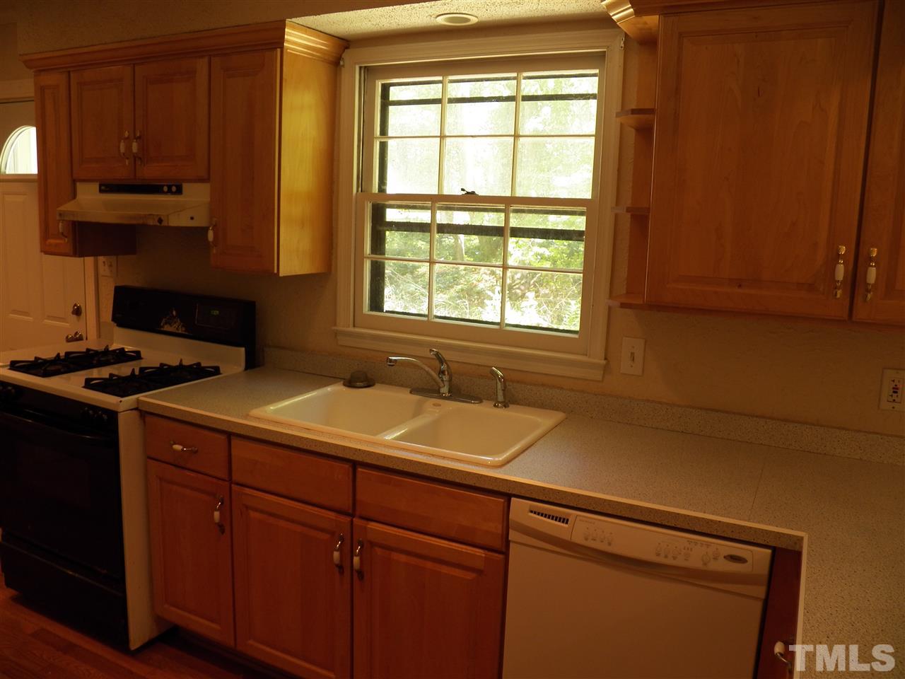 4204 Pike Road Raleigh, NC 27613 - Photo 5 of 18