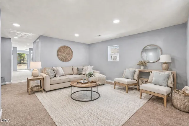 $199,000 | 800 East Lizzie Street, Selma, NC 27576