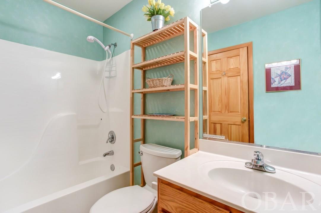 131 Schooner Ridge Duck, NC 27949 - Photo 18 of 36