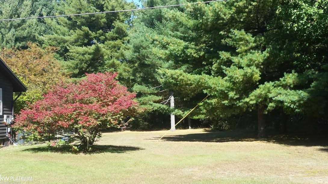 4448 Atkins Road Port Huron, MI 48060 - Photo 10 of 15