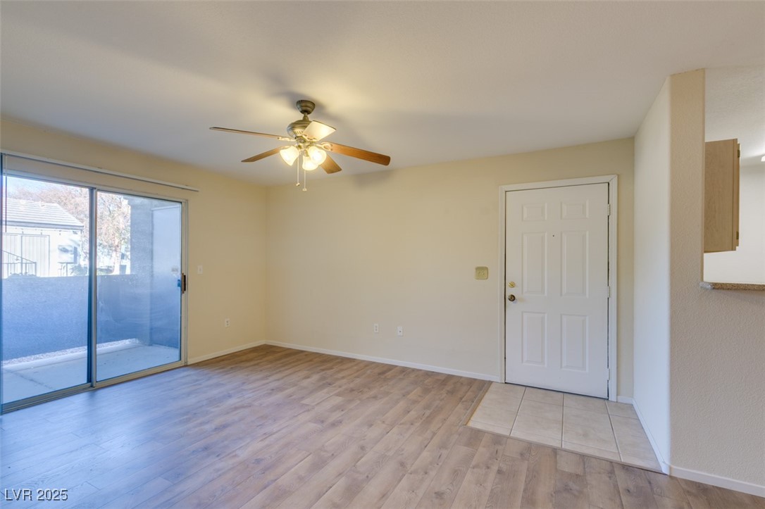 555 East Silverado Ranch Boulevard, Unit 1122 Las Vegas, NV 89183 - Photo 10 of 33