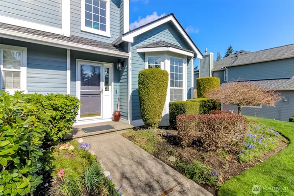 $664,999 | 176 Eagle Ridge Drive East, Puyallup, WA 98374