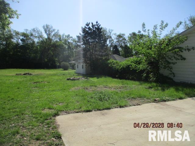 1016 Augusta Street Pekin, IL 61554 - Photo 2 of 15