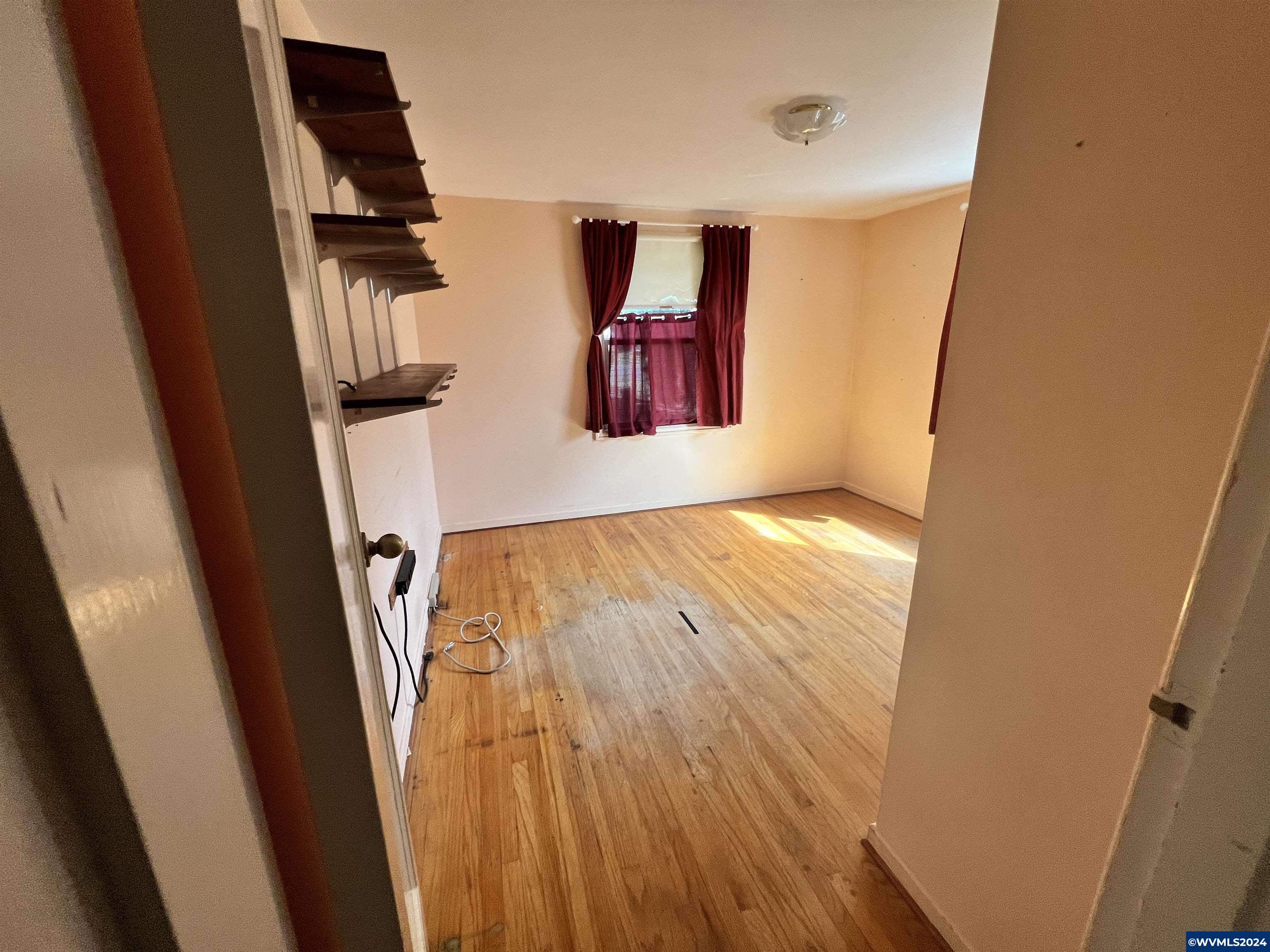 34560 Riverside Drive Albany, OR 97321 - Photo 16 of 36 Gallery Image 16