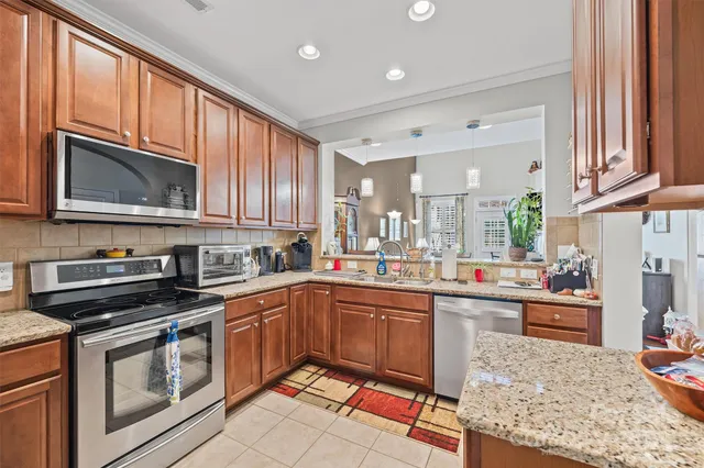 a very nice looking room with many windows