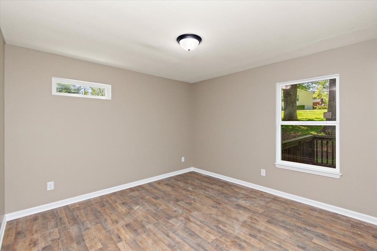 309 Rickenbacker Drive Tullahoma, TN 37388 - Photo 16 of 29
