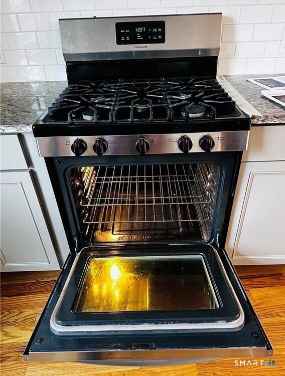 31 Brainerd Road, Unit 2 Branford, CT 06405 - Photo 5 of 15