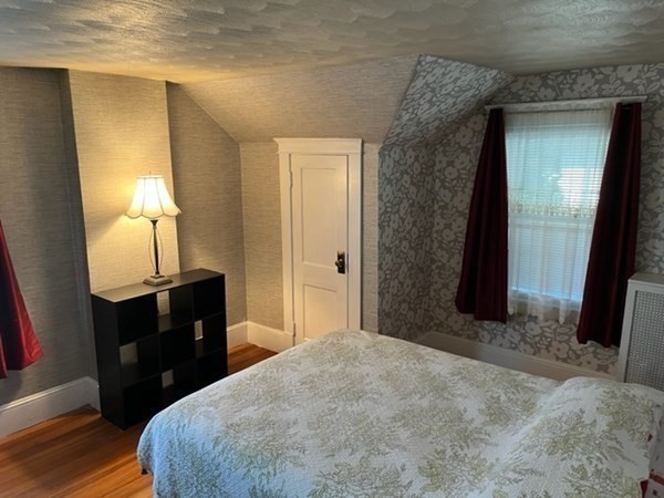995 Sumner Avenue Springfield, MA 01118 - Photo 20 of 36