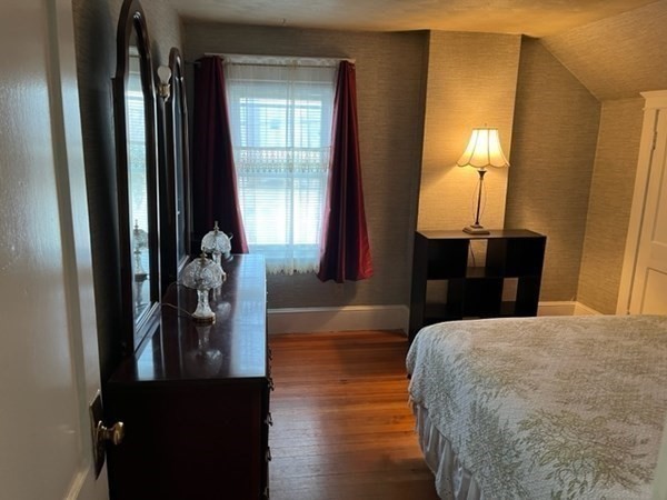 995 Sumner Avenue Springfield, MA 01118 - Photo 21 of 36