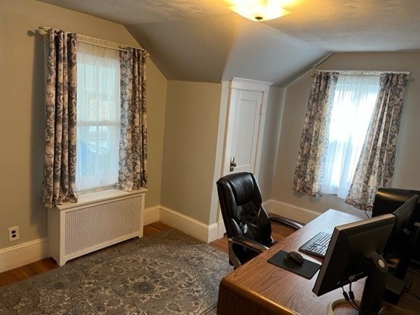 995 Sumner Avenue Springfield, MA 01118 - Photo 27 of 36