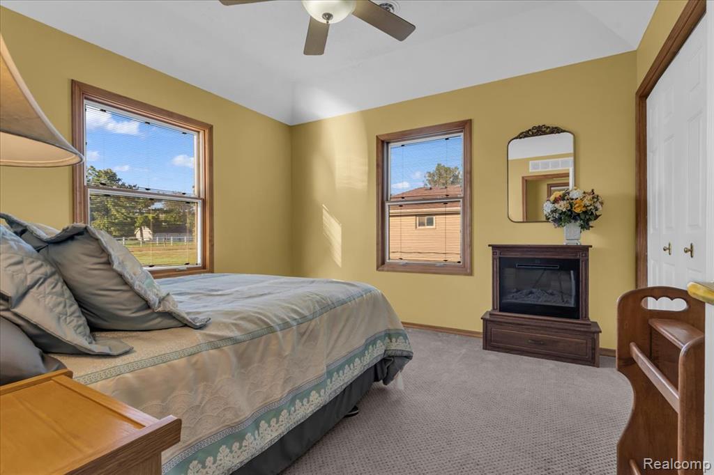 27520 West Road Romulus, MI 48174 - Photo 44 of 71