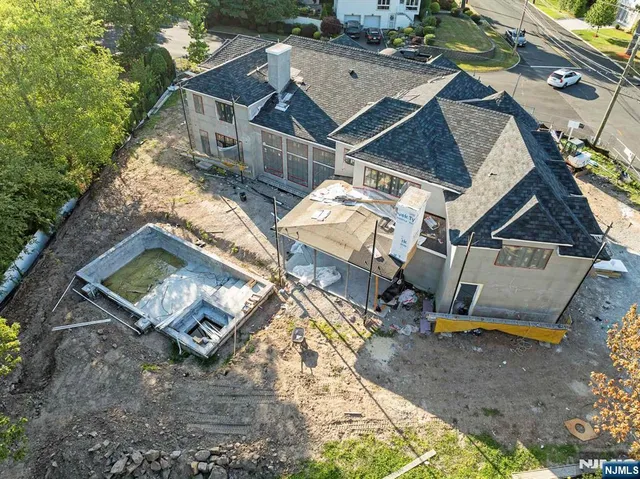 $5,800,000 | 645 Summit Street, Englewood Cliffs, NJ 07632