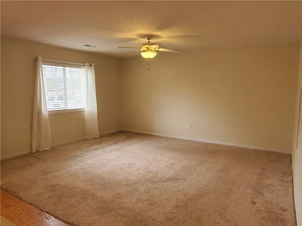 $1,575 | 123 Perkins Place, Seneca, SC 29678