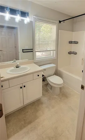 $1,575 | 123 Perkins Place, Seneca, SC 29678