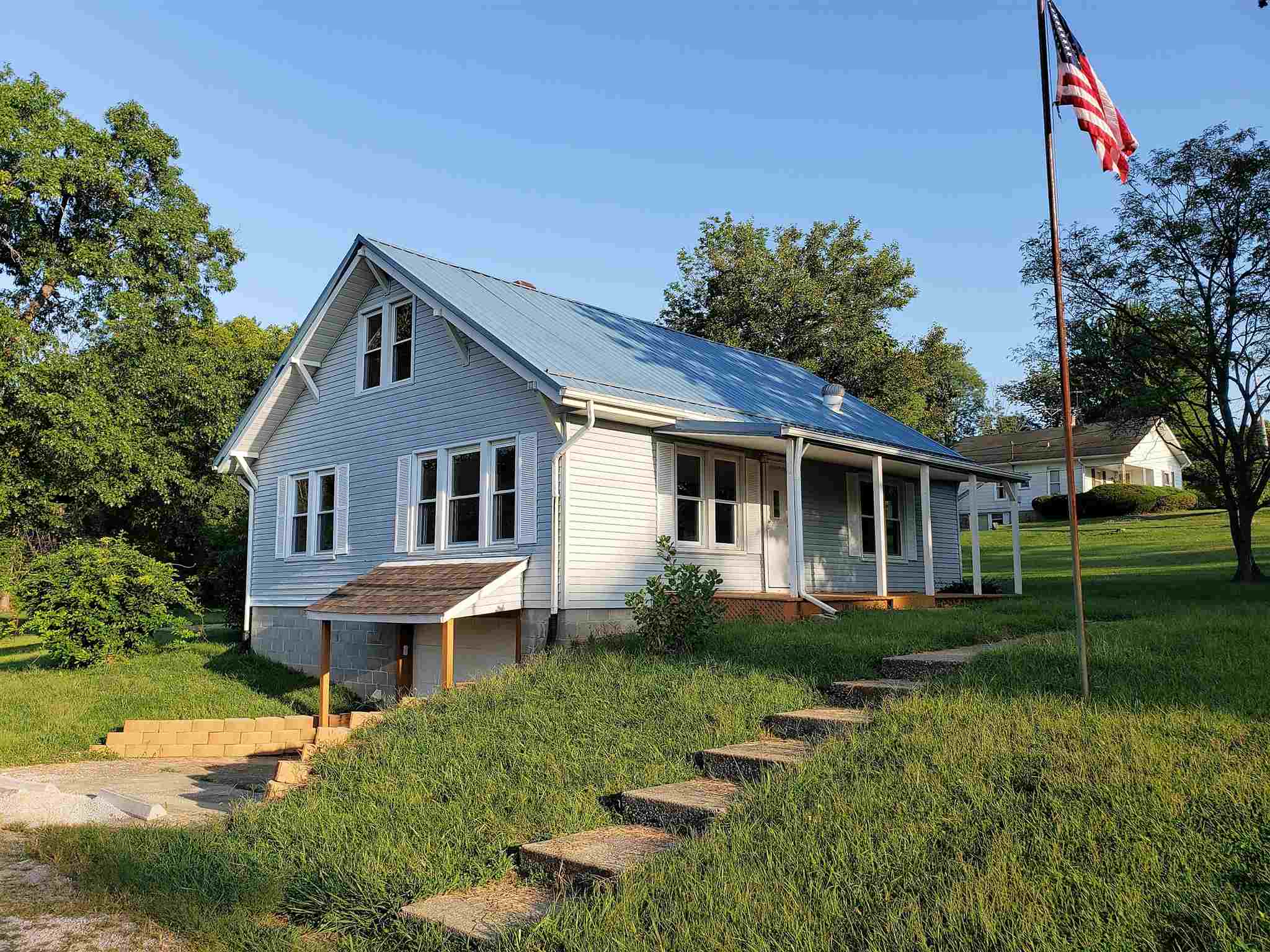 1507 West Arlington Road Bloomington, IN 47404 - Photo 1 of 17 Gallery Image 1