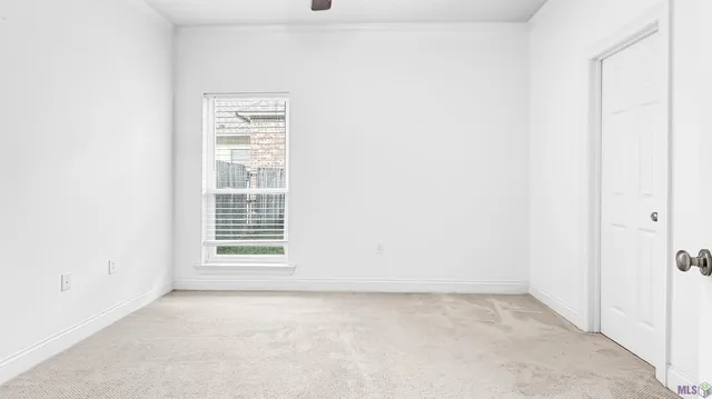 $450,000 | 13583 Lakeway Drive, Prairieville, LA 70769