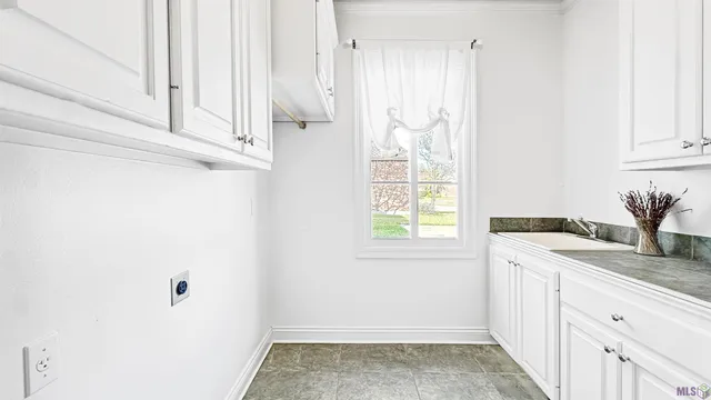 $450,000 | 13583 Lakeway Drive, Prairieville, LA 70769