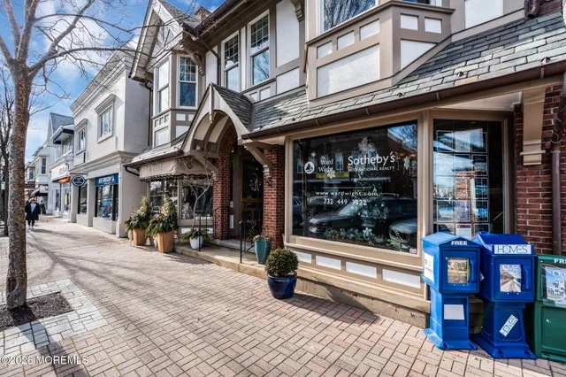 $3,200 | 1115 3rd Avenue, Unit SOUTH, Spring Lake, NJ 07762